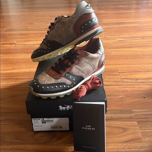 Women’s Coach Sneaker G2762 Tan/Natural/Rust with Rivets